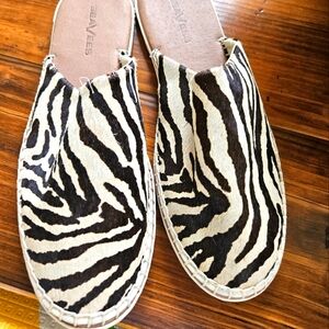 SeaVees Animal Print Mules